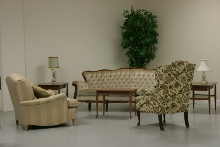 Why Should You Hire Professional Residential Cleaning Services?