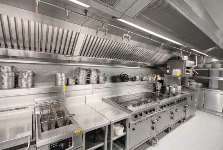 Six reasons to have professional commercial cleaning in Atlanta Six reasons to have professional commercial cleaning in Atlanta