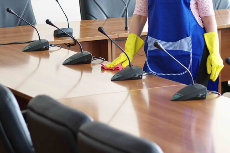 Are you sure of hiring the right office cleaners for your business? Are you sure of hiring the right office cleaners for your business?