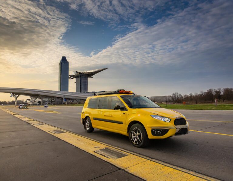 Top-Rated Taxi Cincinnati Services by Moe’s Airport Taxi Service Top-Rated Taxi Cincinnati Services by Moe’s Airport Taxi Service