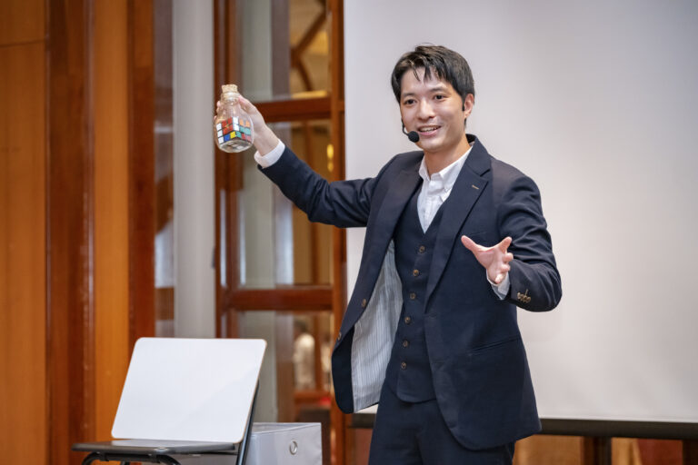 Experience World-Class Magic with Ryan Goh – Singapore’s Trusted Illusionist Experience World-Class Magic with Ryan Goh – Singapore’s Trusted Illusionist